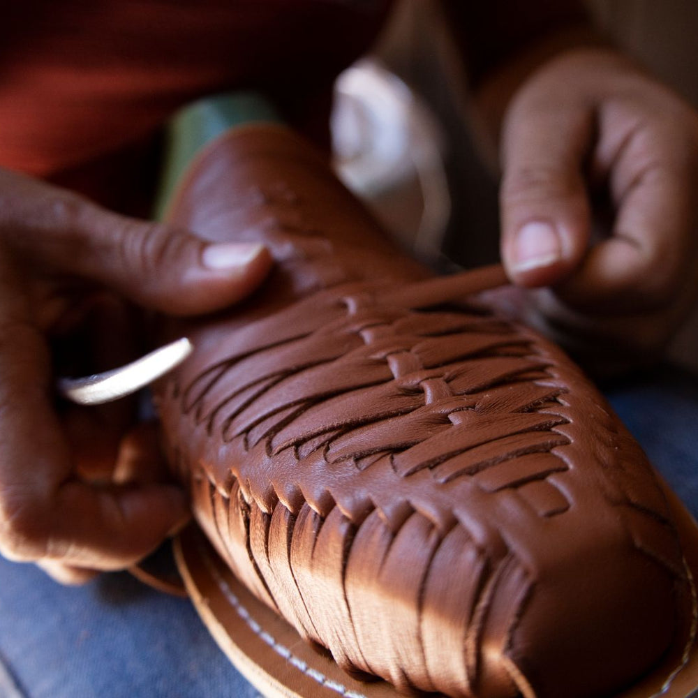 oTeii Huaraches Artisan work
