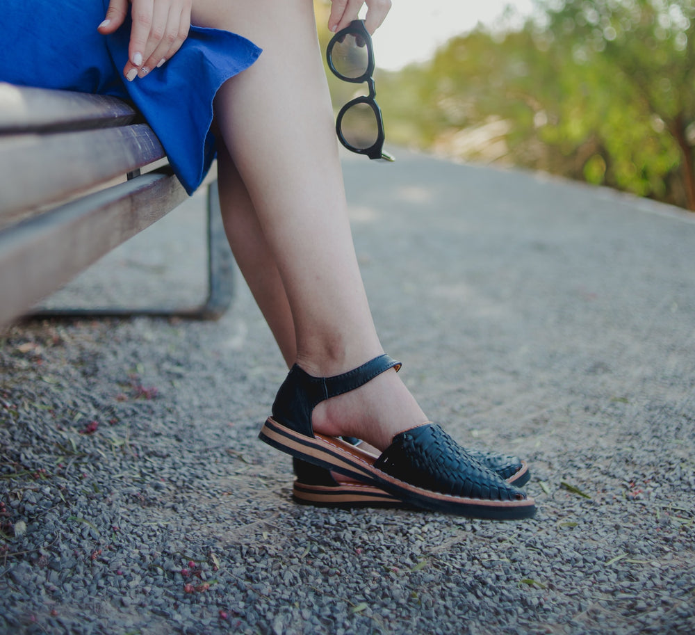 Handmade Huarache Sandals Blac